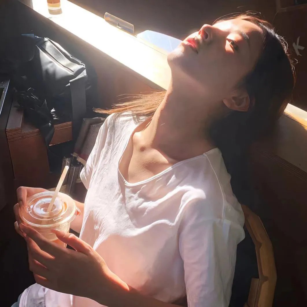 非可疑人员 海报