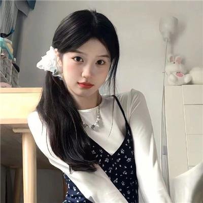 黑玫瑰 海报